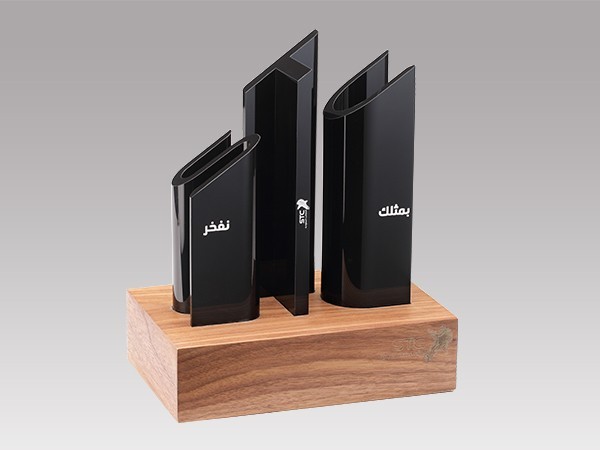 亞克力、MDF展臺